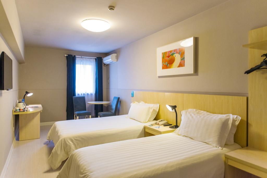 Jinjiang Inn - Shanghai Everbright Convention & Exhibition Center Dış mekan fotoğraf