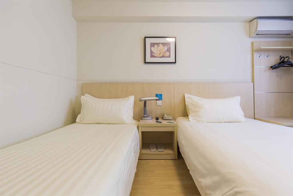 Jinjiang Inn - Shanghai Everbright Convention & Exhibition Center Dış mekan fotoğraf